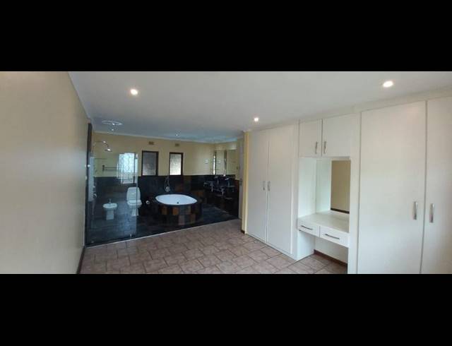 3 BEDROOM PROPERTY TO RENT IN ARBORETUM